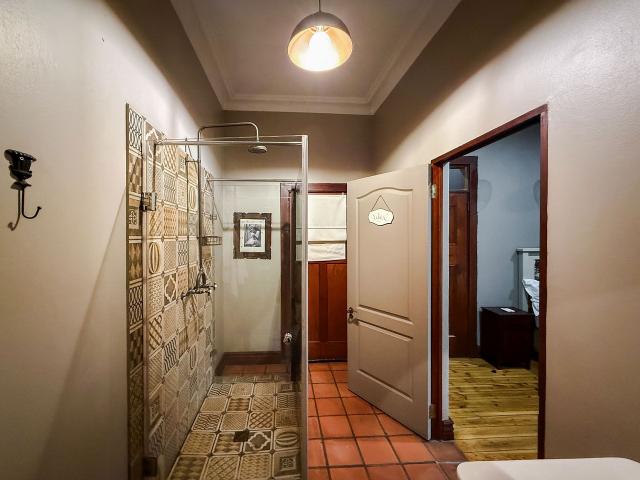 The Urn Guesthouse
