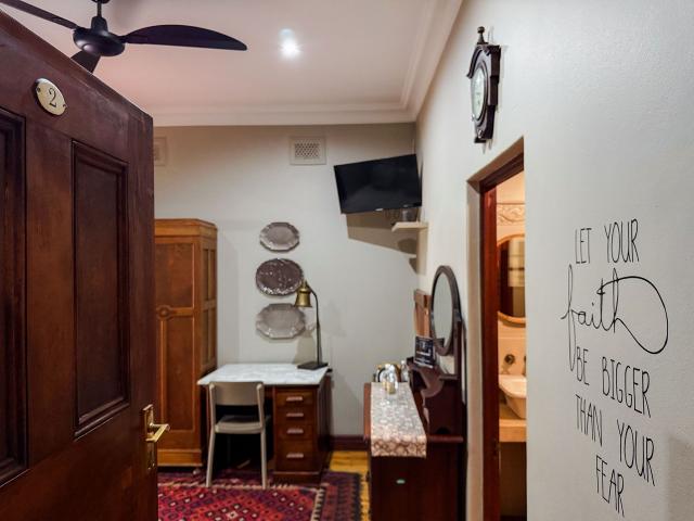 The Urn Guesthouse