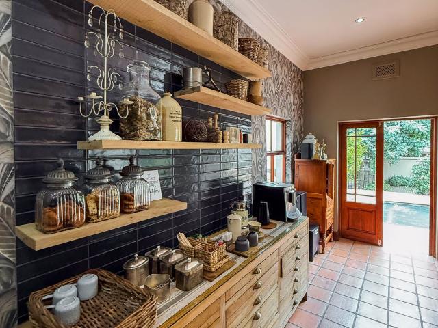 The Urn Guesthouse