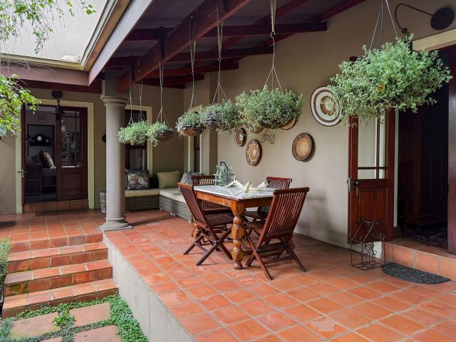 The Urn Guesthouse