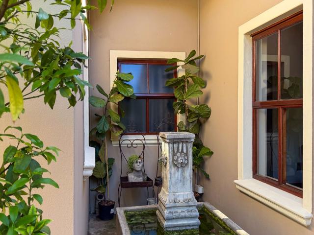 The Urn Guesthouse