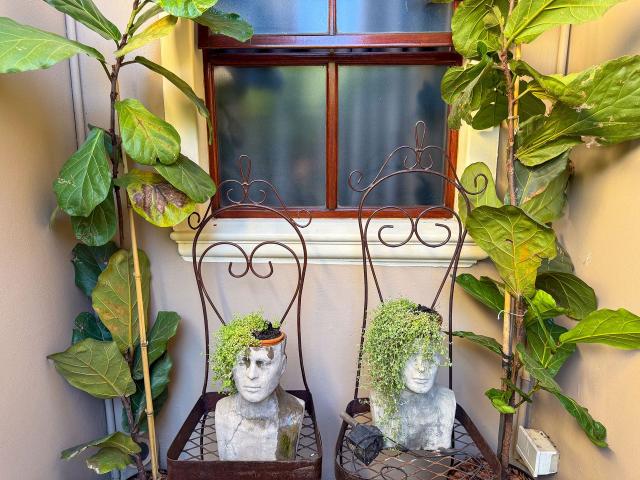 The Urn Guesthouse